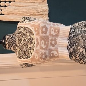 American Eagle Ying Yang Sweater Tank